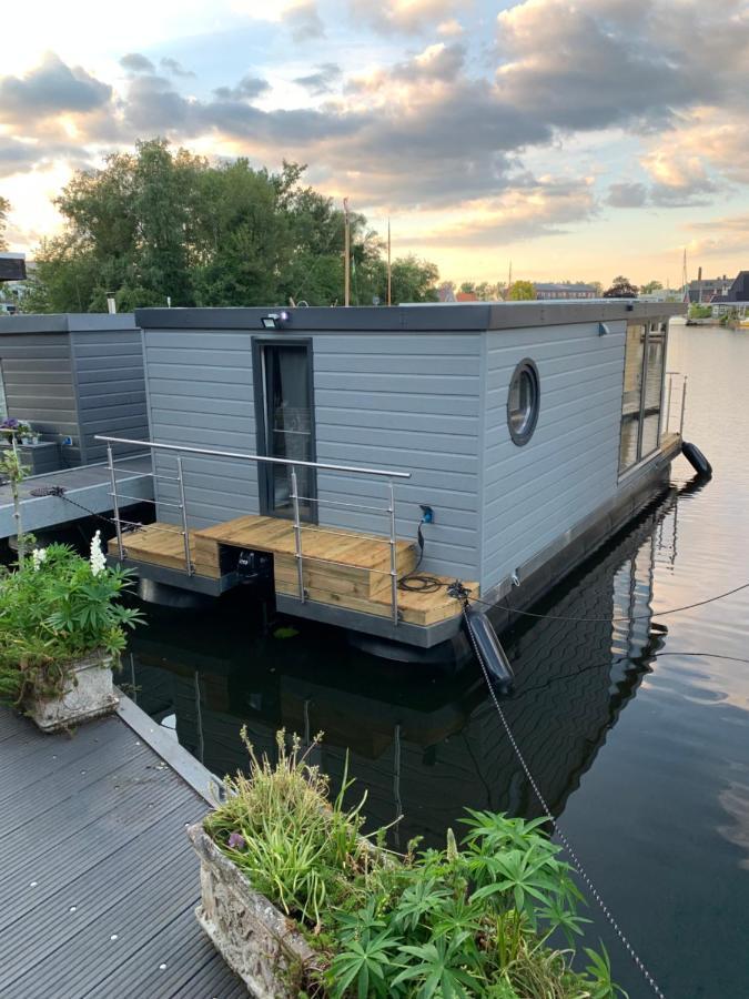 New houseboat 2 bedrooms Zwartsluis Buitenkant foto